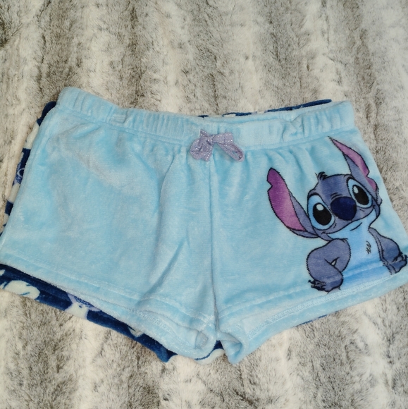 Disney Women's Stitch Minky Sleep Shorts - Picture 4 of 8